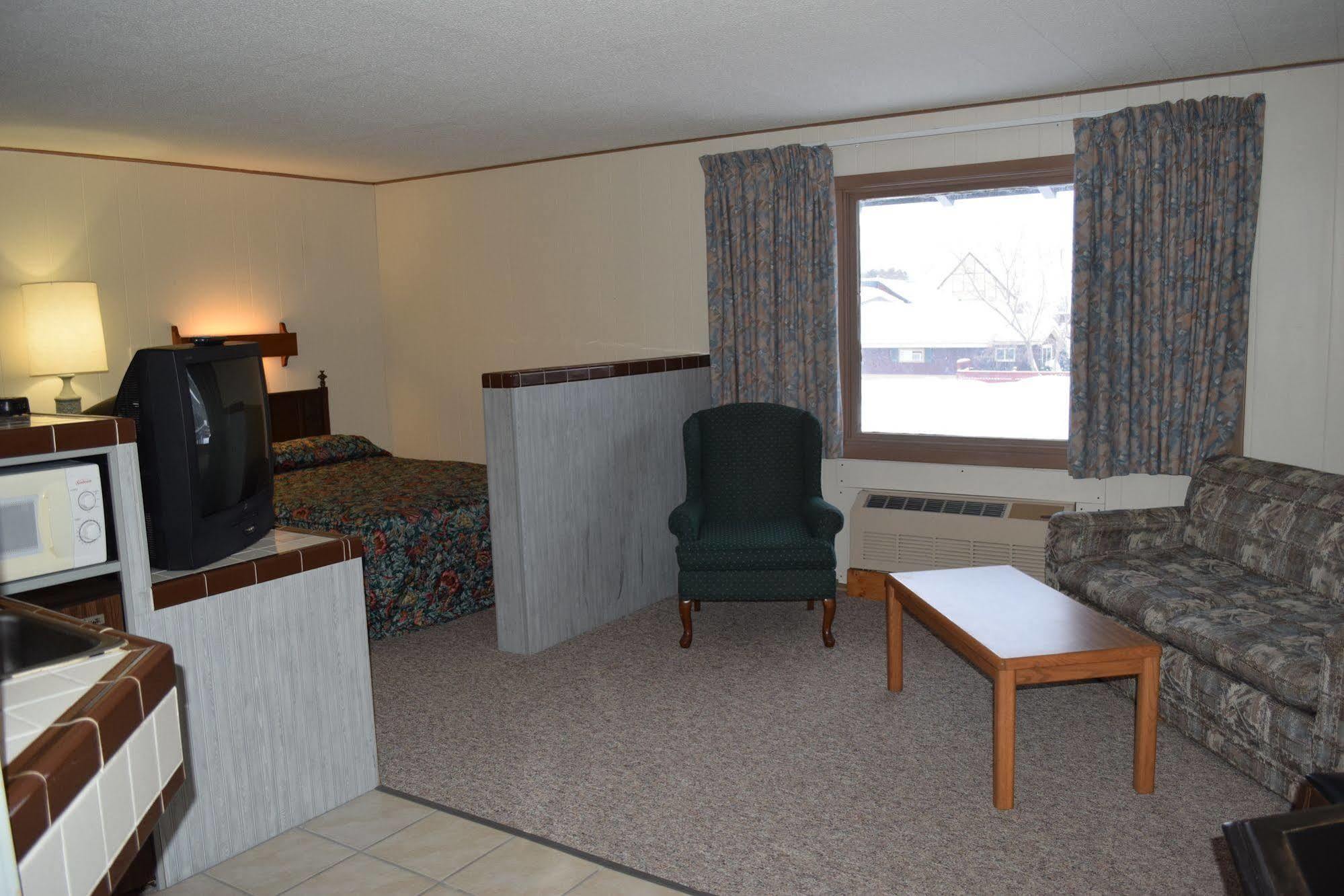 Oneida Village Inn Three Lakes Dış mekan fotoğraf